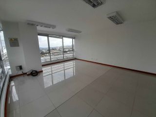 OFICINA EN ARRIENDO EN PALOGRANDE/MANIZALES