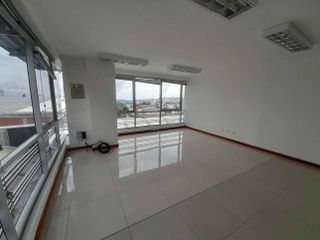 OFICINA EN ARRIENDO EN PALOGRANDE/MANIZALES