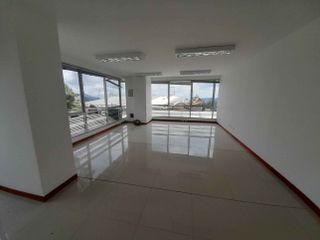 OFICINA EN ARRIENDO EN PALOGRANDE/MANIZALES