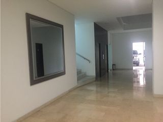 SE VENDE ESPECTACULAR APTO EN ALTO PRADO