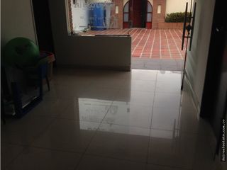 Casa en arriendo en Prado 700 m2