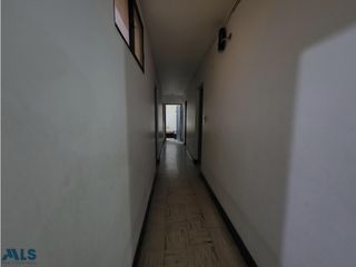 Apartamento segundo piso en Aranjuez, Medellín(MLS#248482)