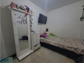 Apartamento segundo piso en Aranjuez, Medellín(MLS#248482)