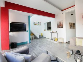 OPORTUNIDAD CASA VENTA 4 AMBIENTES ACEPTA PERMUTA