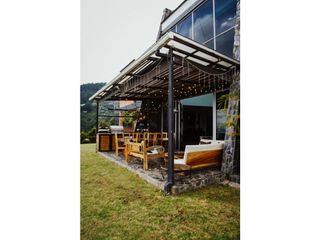 Foto 12 de Casa para Arriendo Amoblado en Medellín Palmas