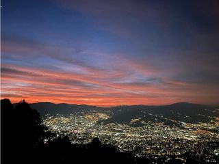 Foto 1 de Casa para Arriendo Amoblado en Medellín Palmas