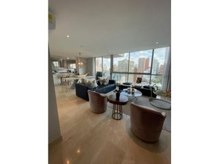 VENDO APARTAMENTO EN BUEN  SECTOR DE LA CIUDAD