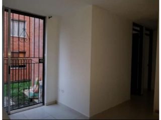 Foto 3 de VENDO APARTAMENTO RESERVAS DE MELENDEZ  2  SUR CALI  130.000.000 mll