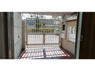Foto 4 de SE VENDE CASA SECTOR DE AMERICAS HIPOTECHO