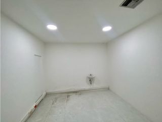 ARRIENDO CASA PARA OFICINA O CONSULTORIO CENTRO DE SANTA MARTA