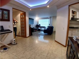 APARTAMENTO EN ARRIENDO TERCER PISO CALLEJA