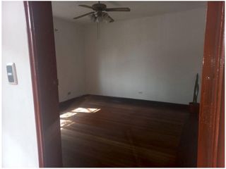 Casa Comercial/Vivienda en Arriendo en Medellín Sector Laureles