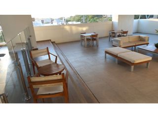 Foto 8 de Venta de apartamento en Bavaria Piso 8 - 02