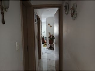 Foto 15 de Venta de apartamento en Bavaria Piso 8 - 02