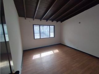 Casa Dúplex en Arriendo Medellin Sector Alameda