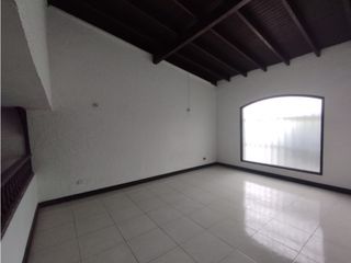 Casa Dúplex en Arriendo Medellin Sector Alameda