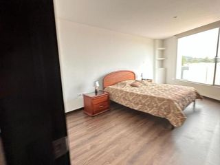 Rento suite duplex, sector Lumbisí