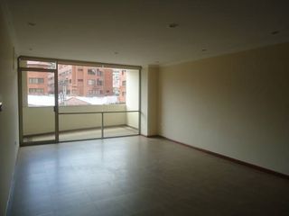 Se Alquila Apartamento en Av. Ordóñez Lasso - Cuenca