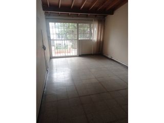 Casa Comercial en Arriendo Medellín sector Belén