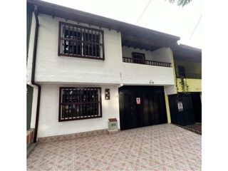 Casa Dúplex en Arriendo en Medellín Sector Belén