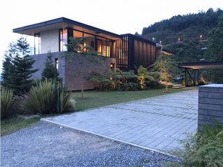 Foto 32 de Casa Amoblada en Arriendo Medellin sector Poblado