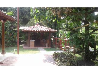 Foto 6 de VENTA CASA CAMPESTRE 2575M2 PISCINA SANTA ELENA EL CERRITO