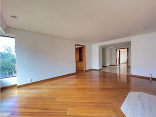 Hermoso y amplio Apartamento Calle 116 con 21