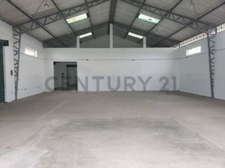 Foto 5 de BODEGAS DISPONIBLES EN VIA MONTECRISTI MANTA