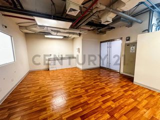 Foto 18 de ALQUILER DE OFICINA DE 413 M2 EN SURCO