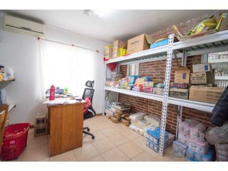 Foto 18 de Local comercial en barrio Cantegril