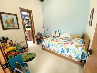 Foto 6 de VENTA DE CASA ESPECTACULAR EN SECTOR VIVA, LA CEJA 2 niveles