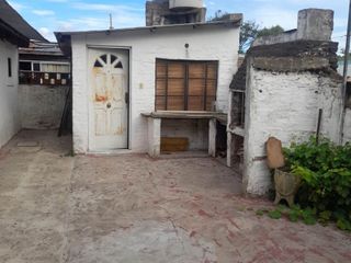 Casa en venta de 3 ambientes en Marcos PAZ permuta