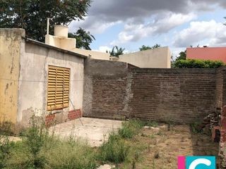 Foto 3 de VENTA - CASA - 1 DORMITORIO - A RECICLAR - BAHIA BLANCA