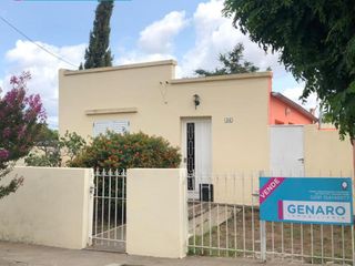 Foto 1 de VENTA - CASA - 1 DORMITORIO - A RECICLAR - BAHIA BLANCA