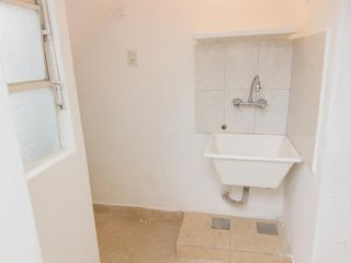 Foto 10 de VENTA - CASA - DEPARTAMENTO - 2 DORMITORIOS - BAHIA BLANCA