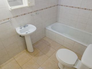 Foto 9 de VENTA - CASA - DEPARTAMENTO - 2 DORMITORIOS - BAHIA BLANCA