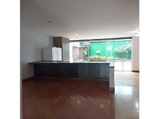 Foto 3 de Arriendo Casa Santa Paula  285 m2