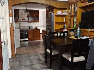 Foto 5 de Chalet en venta en Quilmes Centro