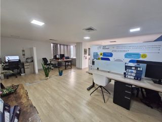 Foto 4 de OFICINA EN VENTA SECTOR SANTA MARA DE LOS ANGELES