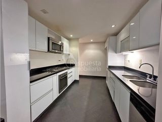 Venta apartamento El Poblado, Medellín - Loma del campestre