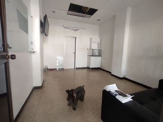 Foto 2 de LOCAL EN ARRIENDO UBICADO EN MEDELLIN SECTOR LA AMERICA