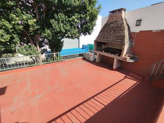 VENTA PH PARQUE CHACABUCO CON TERRAZA