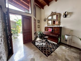 Foto 9 de HERMOSA CASA EN VENTA MUY BIEN UBICADA EN AURORA MIRAFLORES