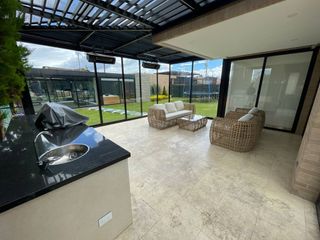 Foto 10 de CASA en ARRIENDO en Bogotá San José De Bavaria