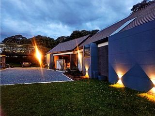 Foto 2 de Venta de casa moderna con 3 habitaciones en Unidad cerrada en La Ceja