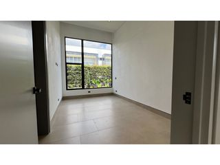 Arriendo de Casa con 600m² en Unidad cerrada en El Tablazo