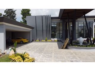 Arriendo de Casa con 600m² en Unidad cerrada en El Tablazo