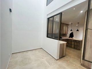 Foto 7 de Venta de casa unidad cerrada en la ceja de 148m2