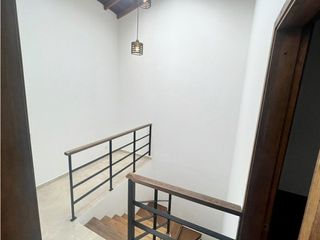 Foto 10 de Venta de casa unidad cerrada en la ceja de 148m2