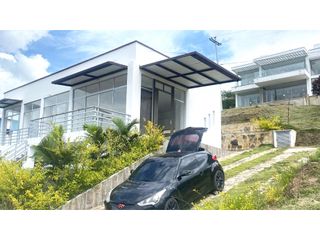 Foto 1 de Casa venta - Silvania Cundinamarca